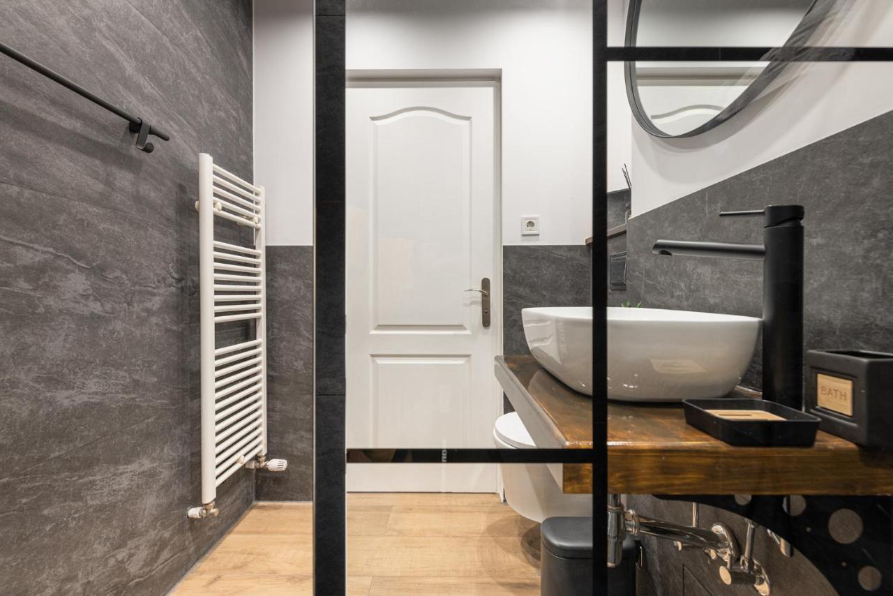 Moon Apartments Клуж-Напока Екстериор снимка